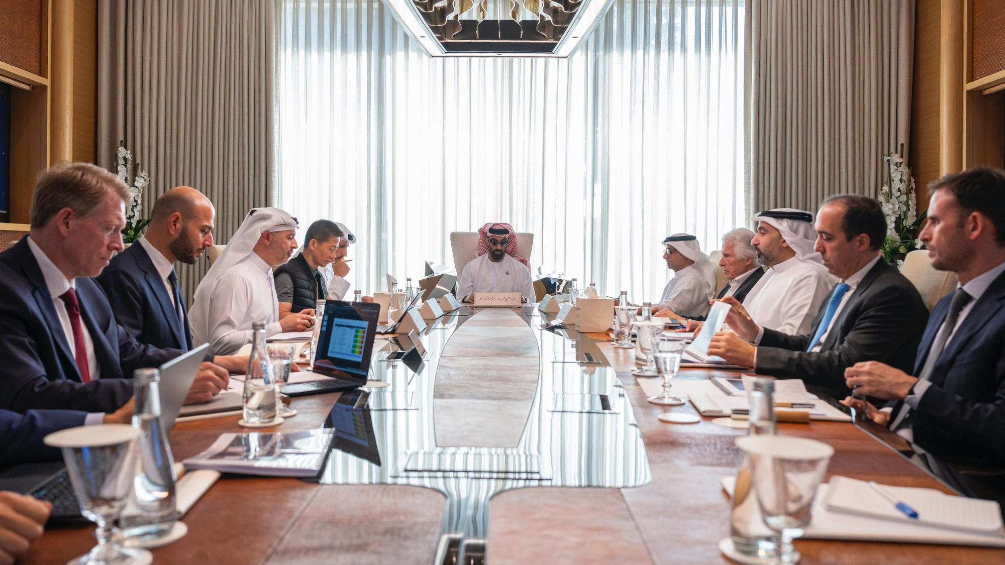 His Highness Sheikh Tahnoon bin Zayed Al Nahyan Chairs MGX’s Final Board Meeting of 2025